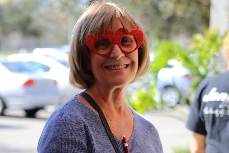 Gloria, a Tampa native, shops for fresh produce at the My Mobile Market truck.
