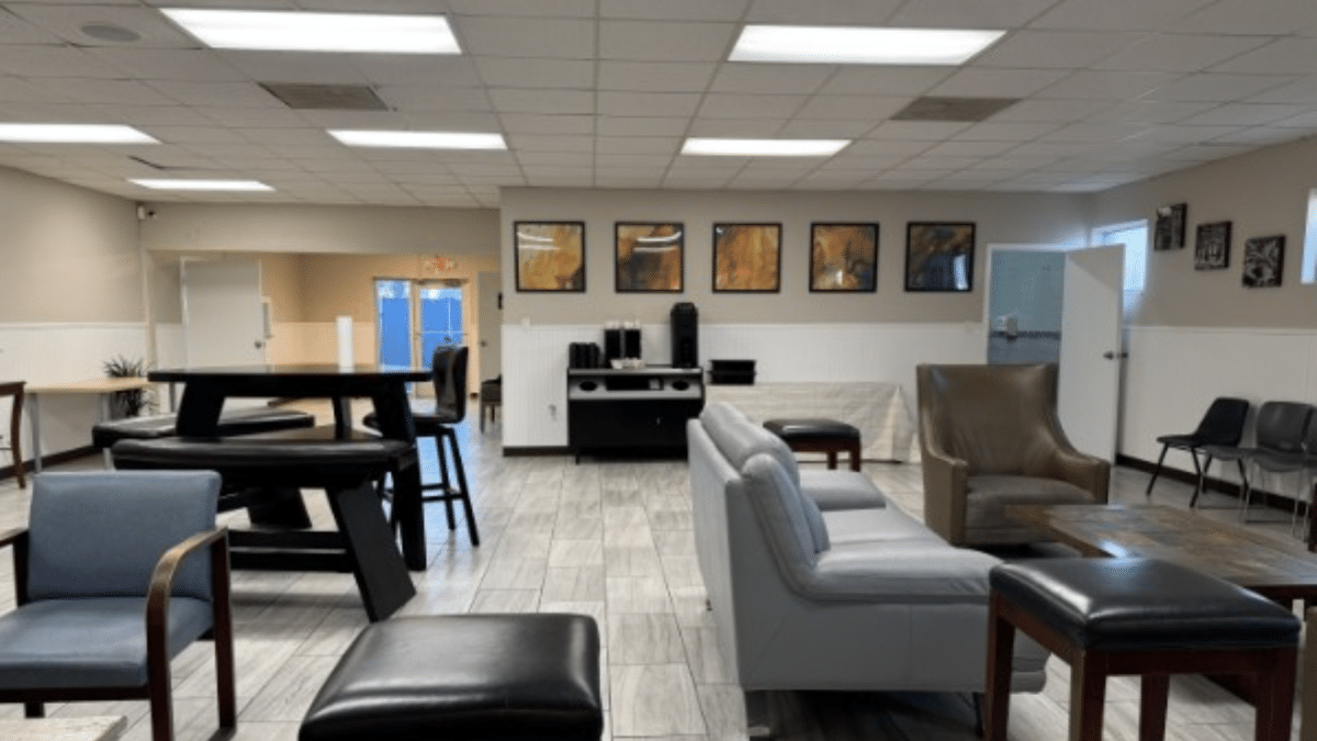 Tampa drop-in center for homeless reopens with new name, leadership ...